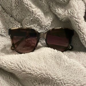 Lele Sadoughi sunglasses